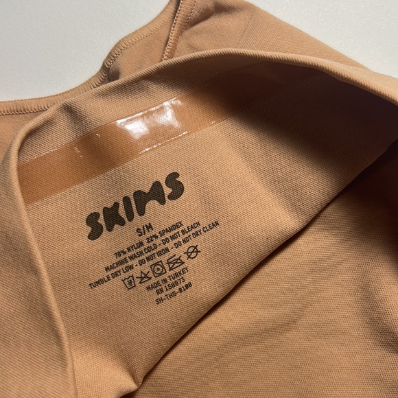 Skims Core control Thong size S/M NWOT - Picture 3 of 4